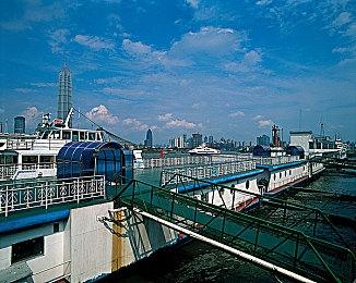 《影之刃零》总监介绍战斗系统设计与多周目体验